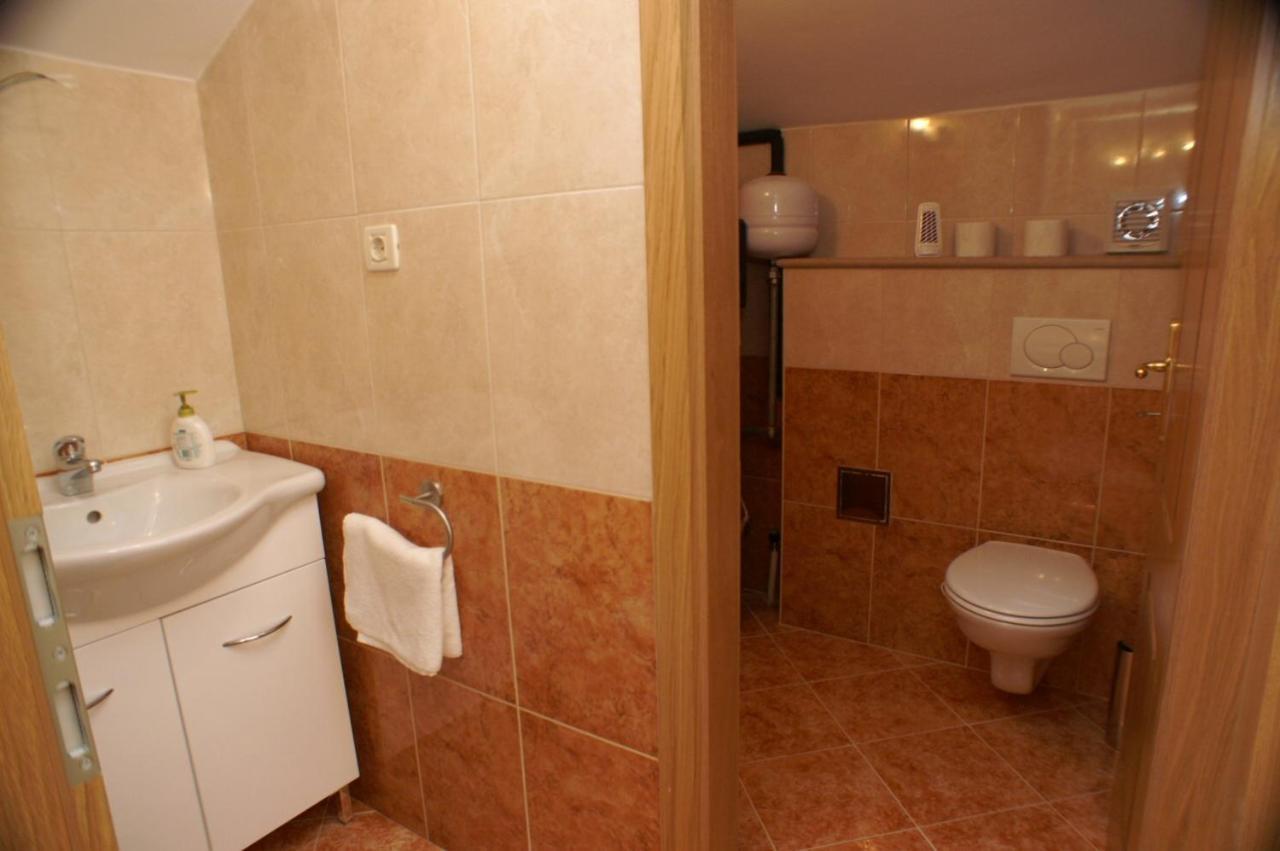 Apartments By The Sea Supetar, Brac - 4274 Екстериор снимка